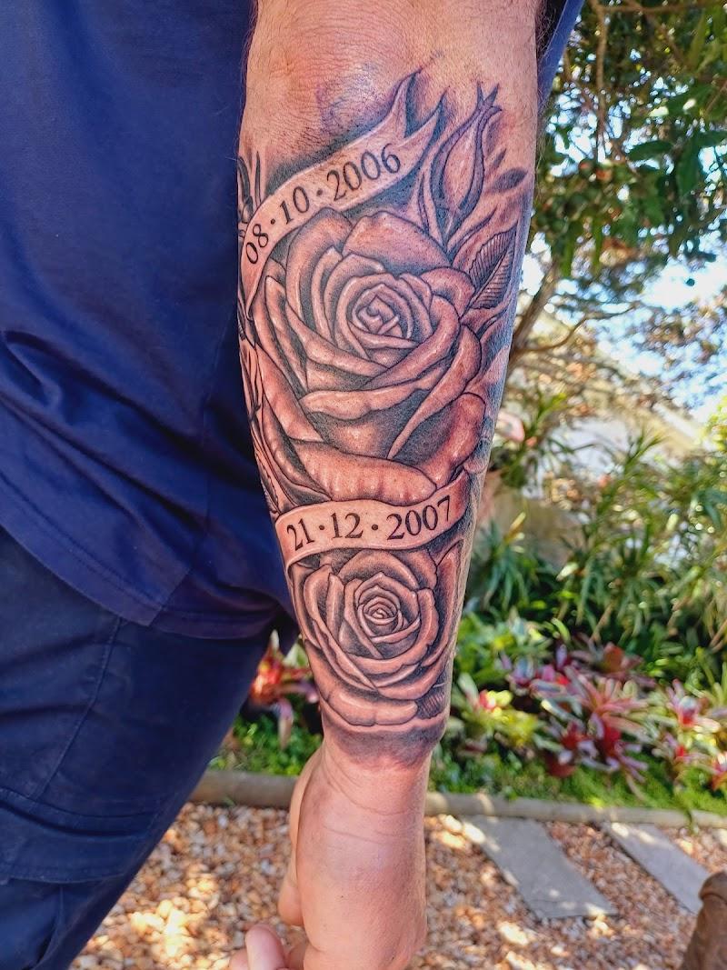 Stay True Tattoos - Photo 2